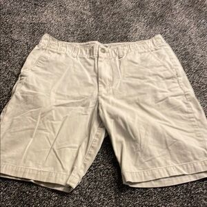 Men's Classic Light Khaki Shorts